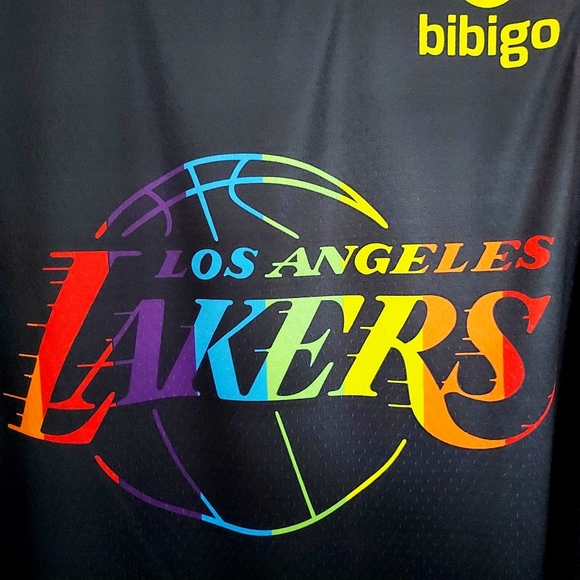 Lakers Rainbow Pride Jersey Size XL - Picture 4 of 9